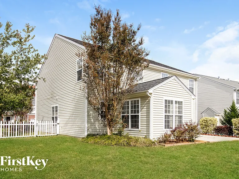 3702 Single Leaf Cir — Photo 15