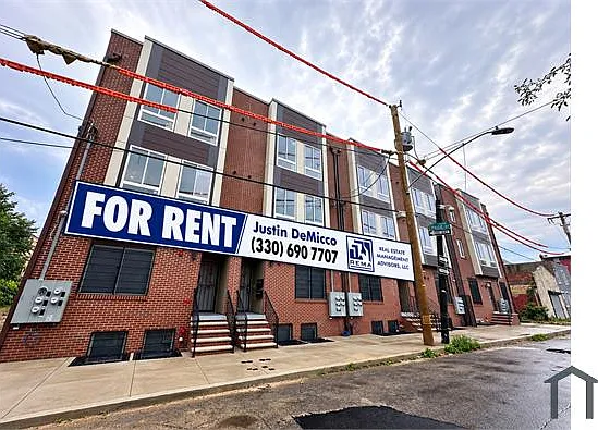 2 bed, $1,699 — Photo 3