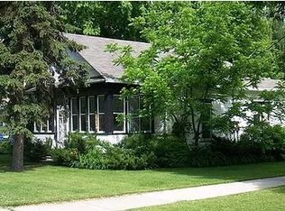 1025 4th St, Brookings, SD 57006