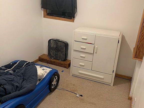 Down stairs bedroom