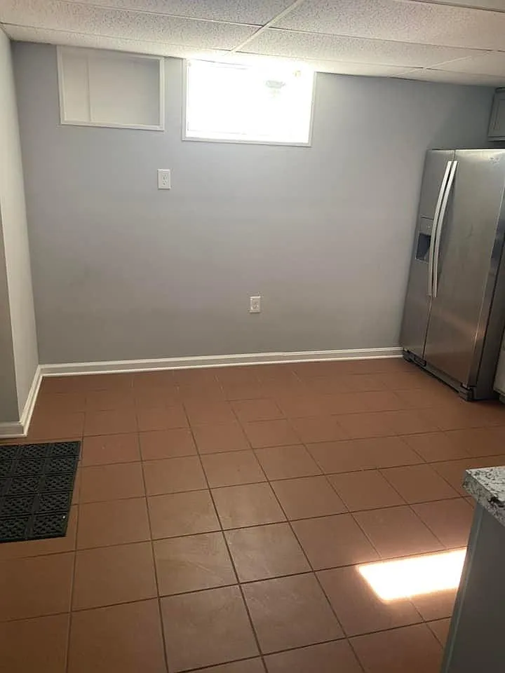 2 bed, 1000 sqft, $1,500 — Photo 4
