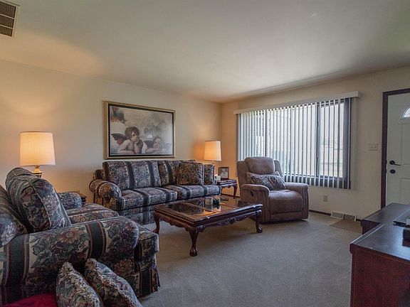 5th image of 6655 Eugene Ave