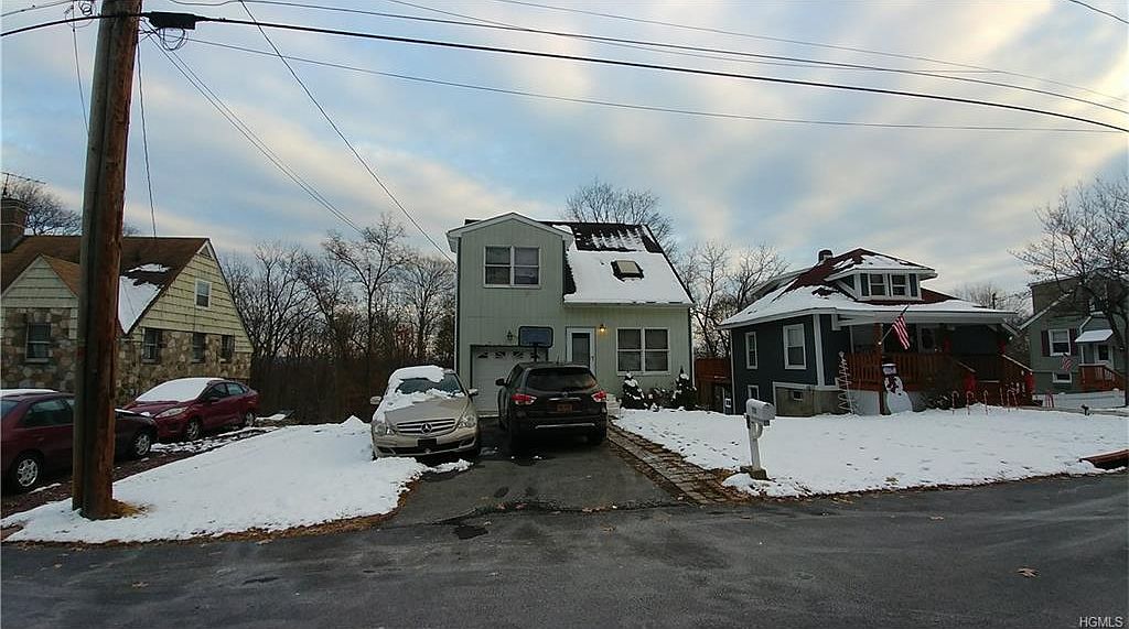 52 Mountain Ave, Middletown, NY 10940 Zillow