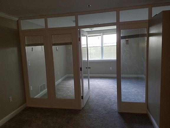5th image of 59 Pearl St #10787637