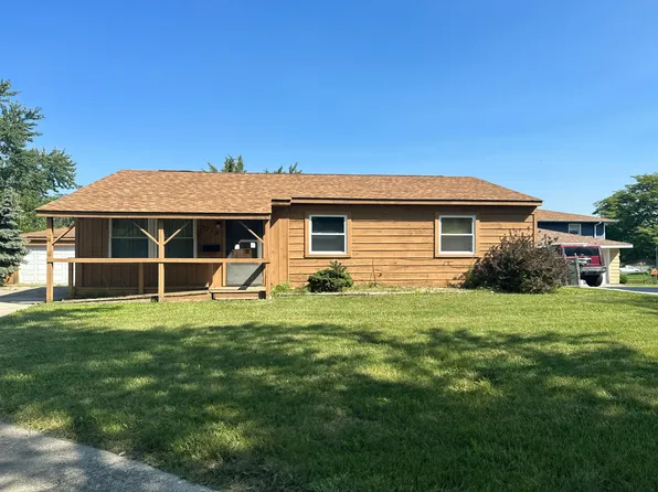 3712 Wellington Dr, Hazel Crest, IL 60429