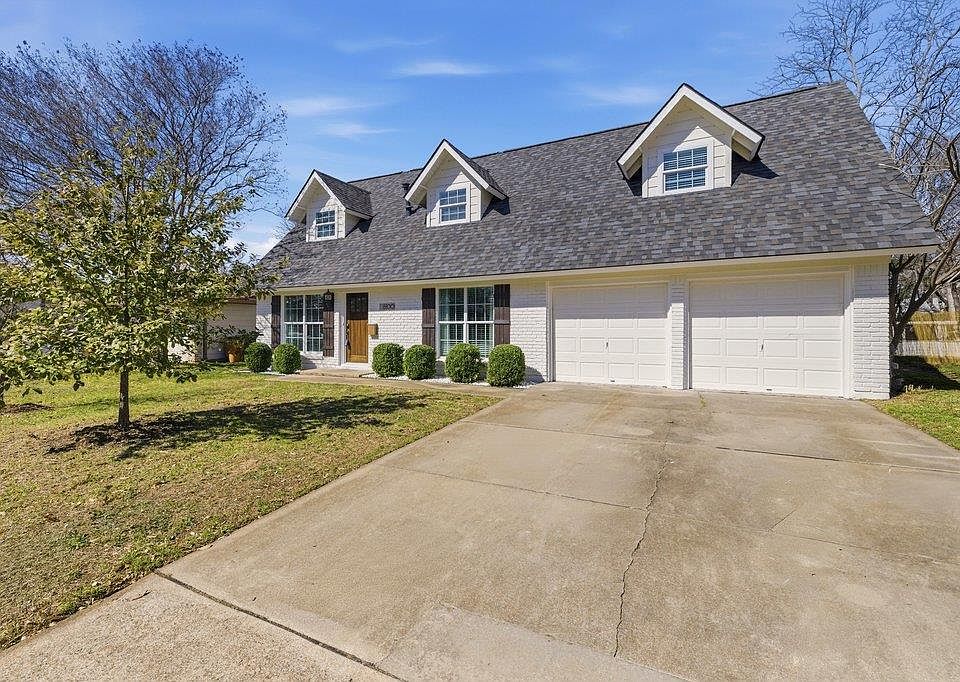 1st image of 8100 Stillwood Ln