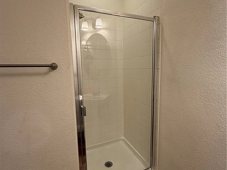 4723 Killington St — Photo 16