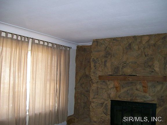 4th image of 2816 Sunset Dr
