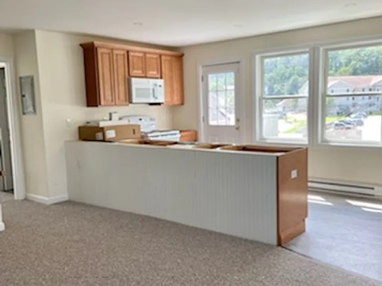 74 Exeter Rd — Photo 12