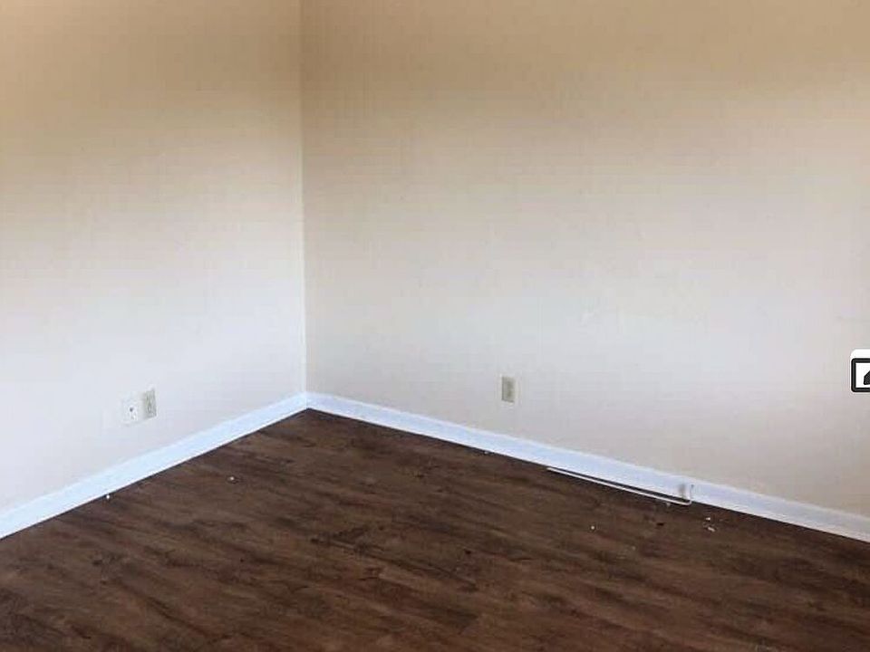 2nd image of 3222 Bee Rd APT 5