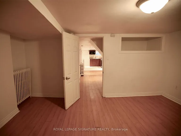 11 Ferrier Ave #BASEMENT — Photo 8