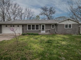 2407 Bear Creek Dr, Columbia, MO 65202