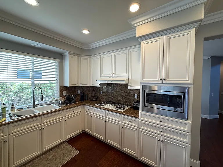 4567 Silverbell Cir — Photo 6