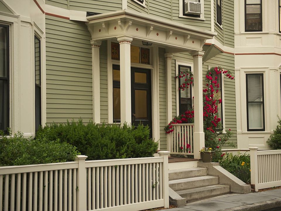 Quiet one-way street