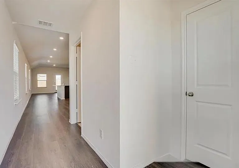 1014 Amistad Loop — Photo 8