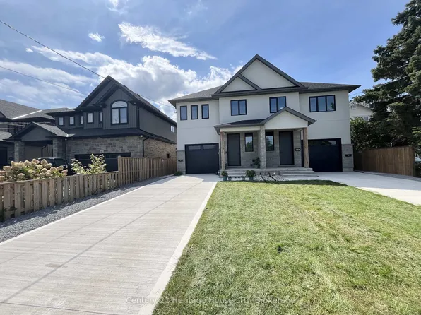 99A Moffatt St, Saint Catharines, ON L2P 2L6