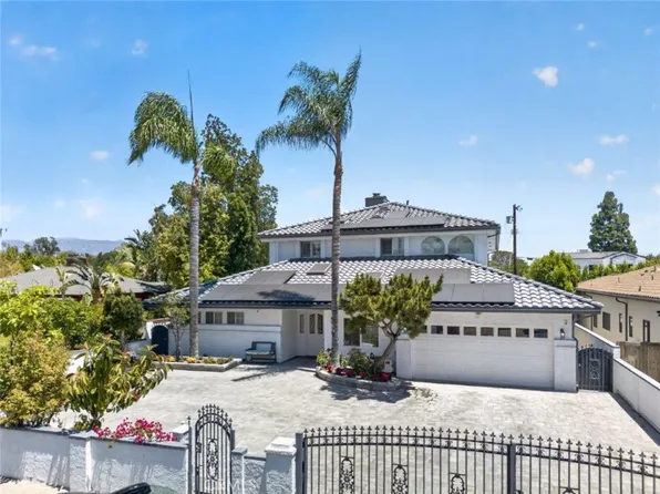 4930 Biloxi Ave, North Hollywood, CA 91601