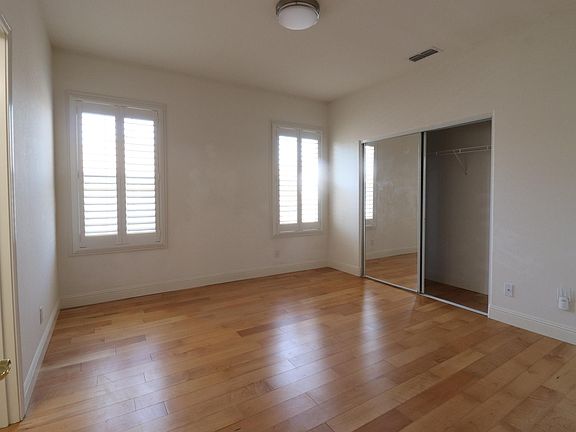 4th image of 4515 Sandyford Ct