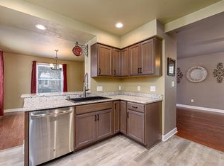 907 Michigan Ave, South Milwaukee, WI 53172