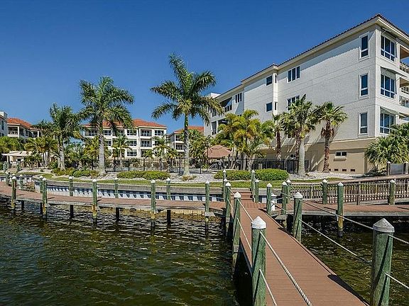 3rd image of 1022 Bellasol Way Unit 301