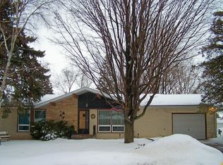 409 Patrick Ave, Waunakee, WI 53597