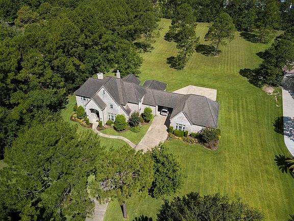 3rd image of 2414 San Miguel Dr