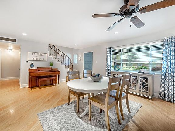 5th image of 1206 Seminole Dr