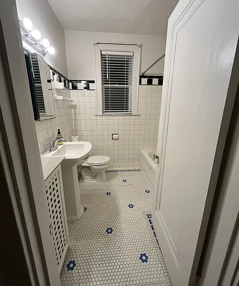 5243 Delor St #2F — Photo 15