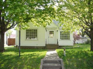 626 Wenger Ave, Mishawaka, IN 46544
