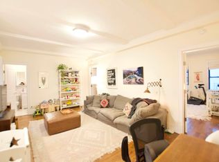 106 W 69th St APT 9A, New York, NY 10023