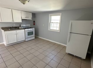 261 21st St #3, Irvington, NJ 07111