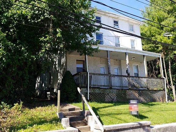 3rd image of 204 Crawford Ave