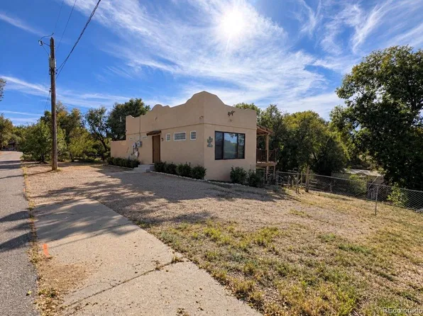 211 Vercelli Drive, Pueblo, CO 81005