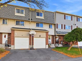 2415 Southvale Cres #71, Ottawa, ON K1B 4T9