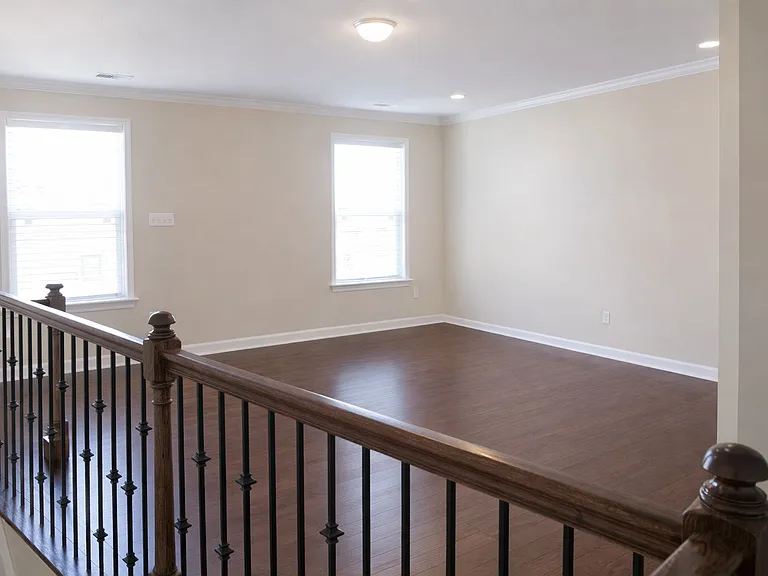 131 Sand Spur Dr — Photo 8