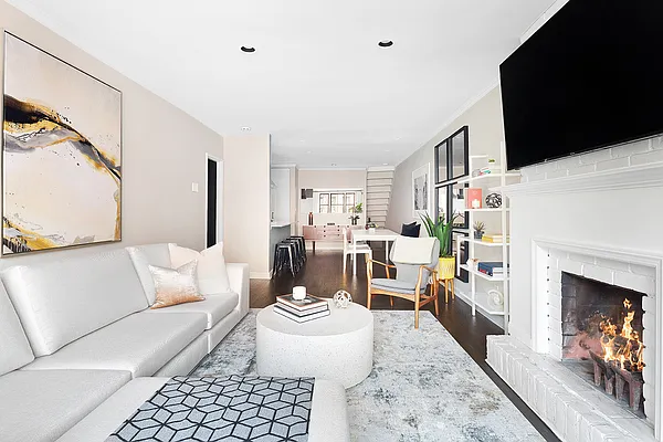 Sold by Compass | media 4