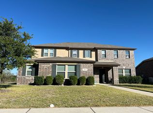 904 Callalily Dr, Desoto, TX 75115