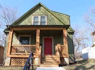 132 N 37th St, Omaha, NE 68131