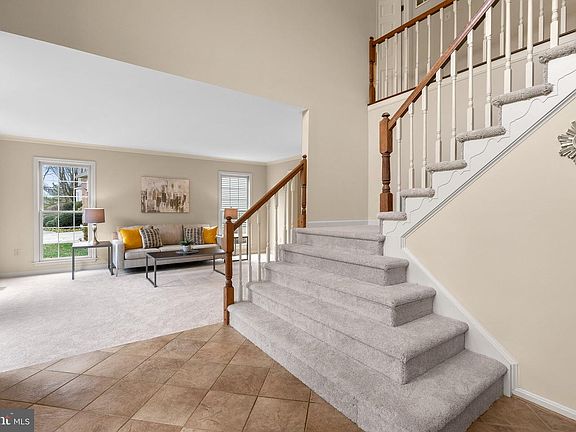 4th image of 7437 Rosewood Manor Ln