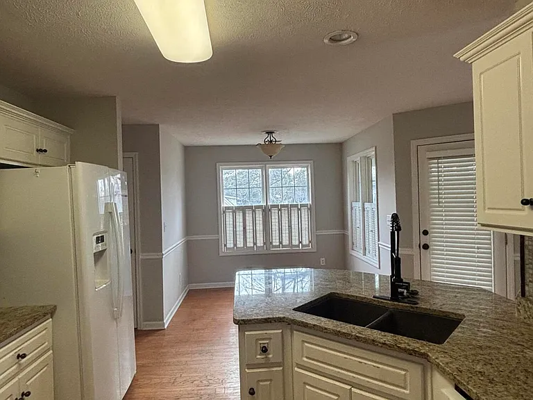 158 Mallard Lake Dr — Photo 8
