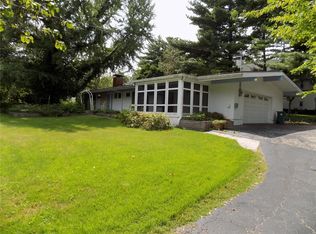243 E Washington Ave, Saint Louis, MO