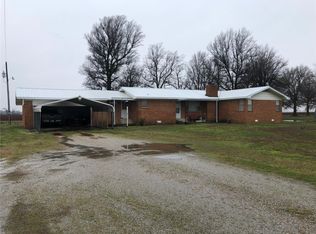 31111 County Road 305, Campbell, MO 63933