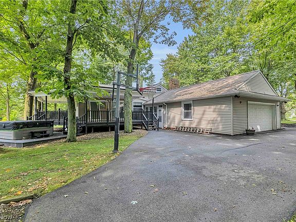 4th image of 29126 Chardon Rd