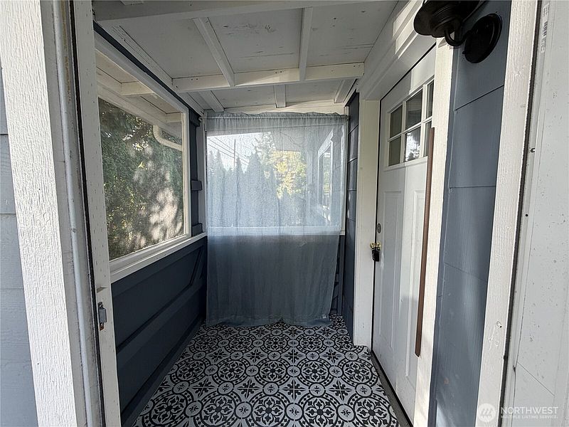 5th image of 8153 Harborview Road