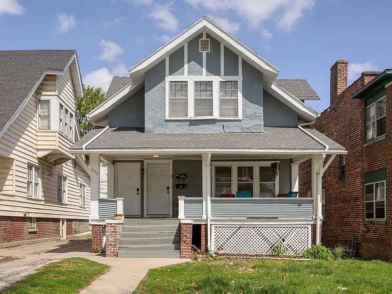 3314 Jackson St — Photo 2