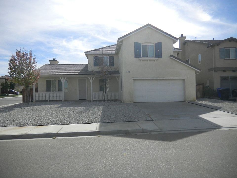 1st image of 12371 Tahiti St