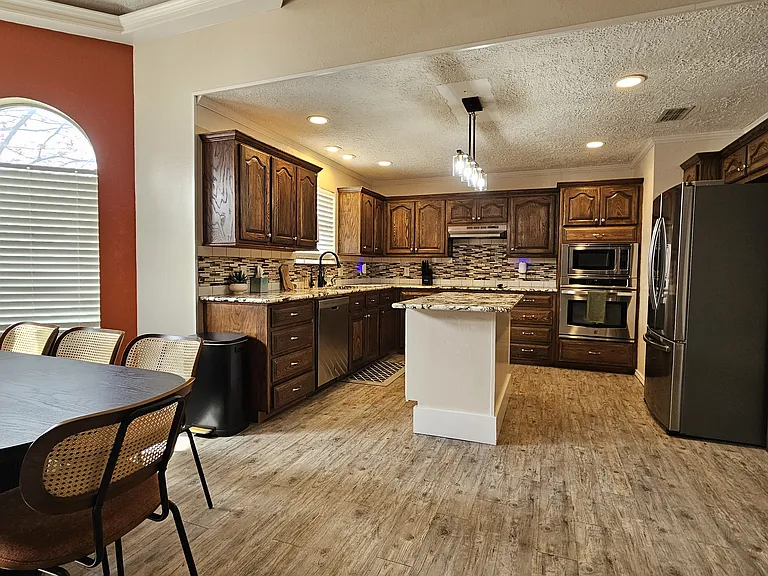 314 Raider Blvd — Photo 9