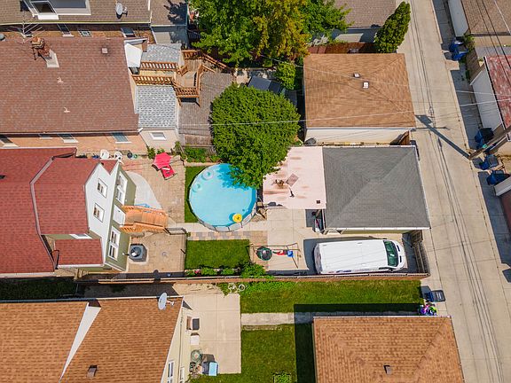 5th image of 5033 W 22nd Pl