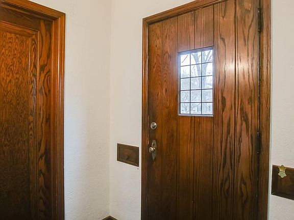 4th image of 4311 Abbott Ave S