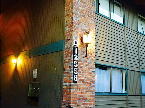 3rd image of 13558 37th Ave S APT 20